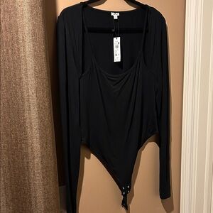 Garage Elegant Black Long Sleeve Bodysuit